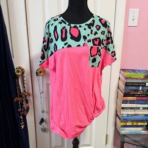Vibrant Pink and Green Leopard Print Women's Tee